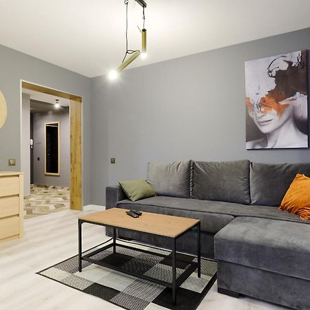 Vip Apartment Studio On Lesi Ukrainky 17 Blvd Kiev Exterior foto