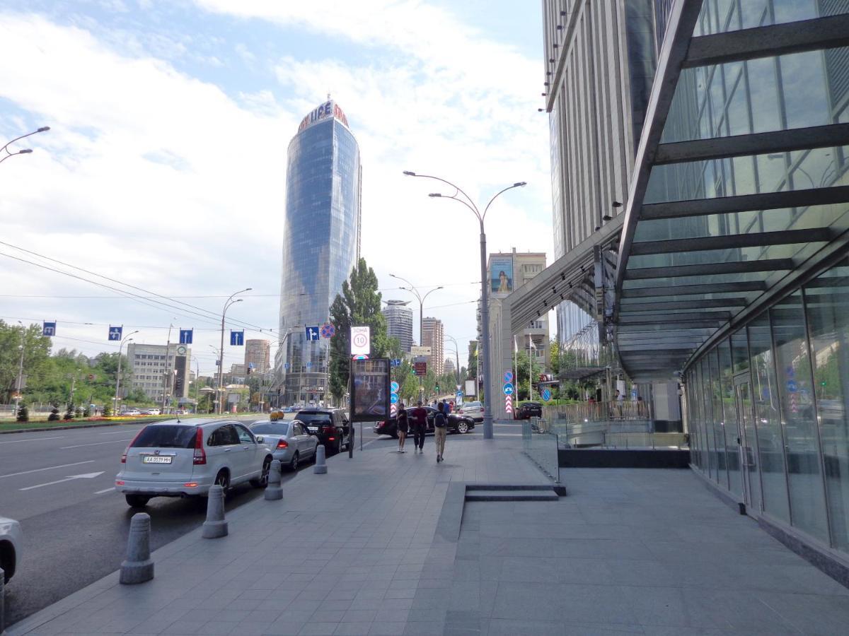 Vip Apartment Studio On Lesi Ukrainky 17 Blvd Kiev Exterior foto